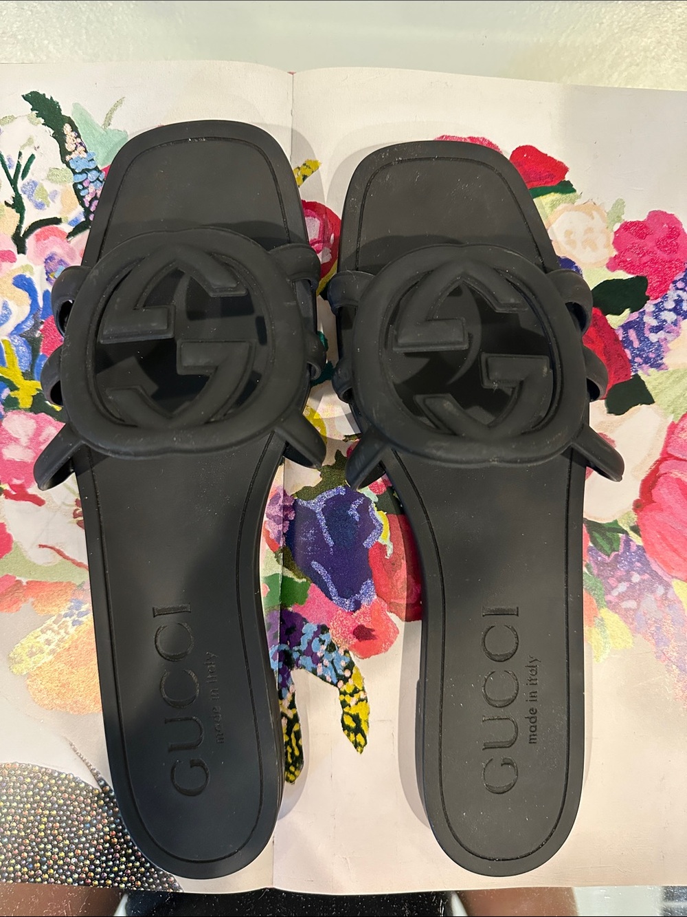 Gucci Black Rubber GG Logo Slide Sandals - Women's